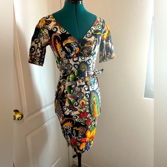New Vanity Project by Limb 50s style 3/4 sleeve wiggle dress Alexander Henry 4 - Picture 1 of 8